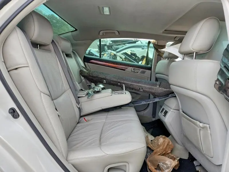 2011 TOYOTA AVALON LIMITED  