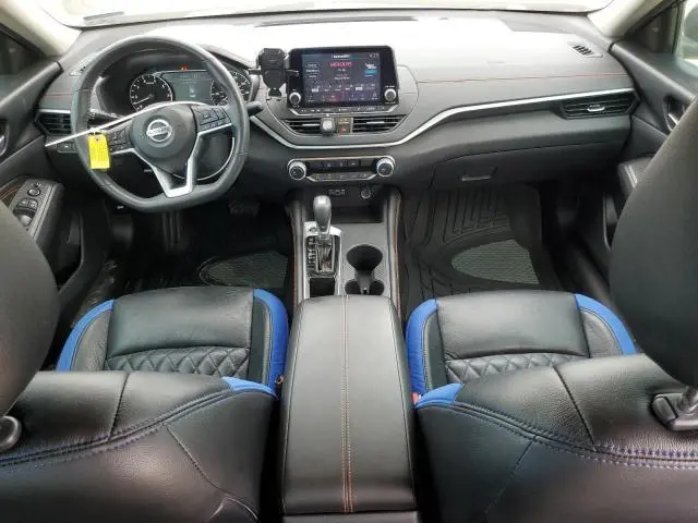 2022 NISSAN ALTIMA SR  