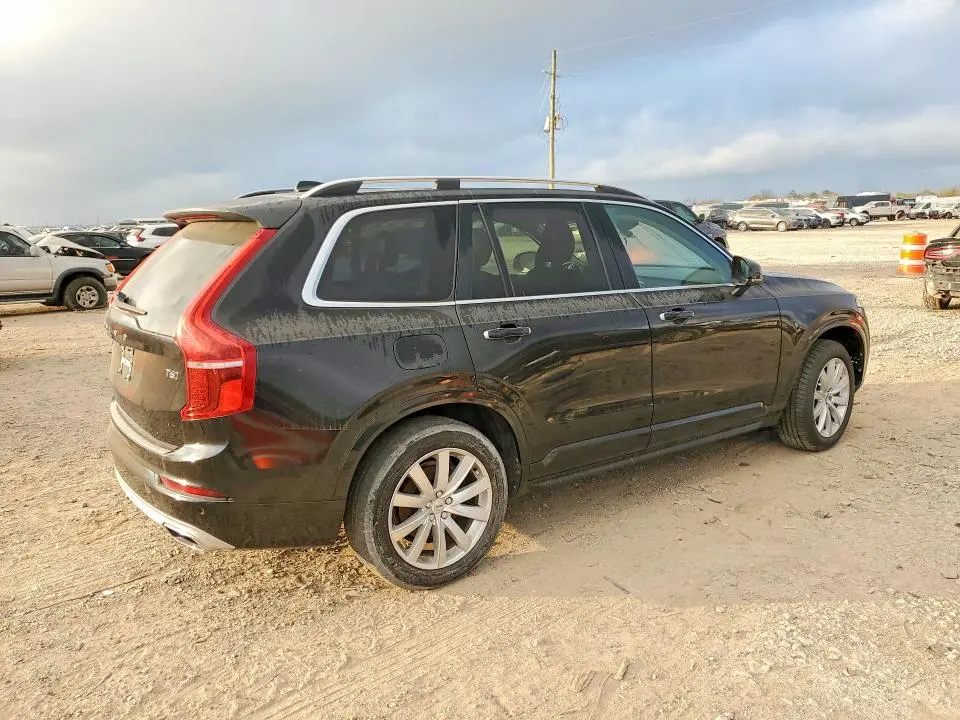 2016 VOLVO XC90 T6 MOMENTUM