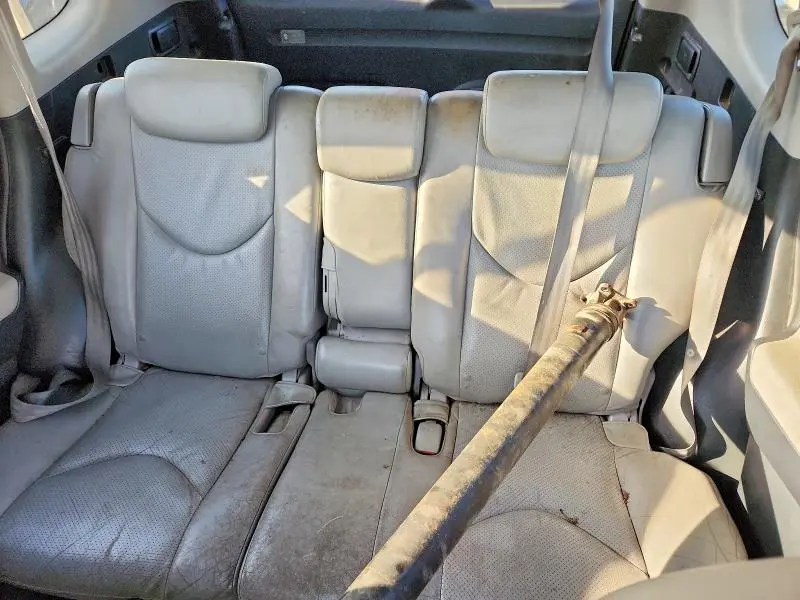 2011 TOYOTA RAV4 LIMITED  