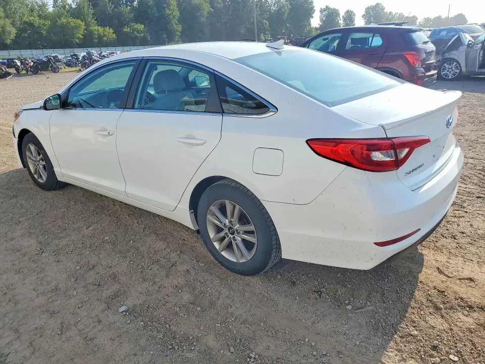 2016 HYUNDAI SONATA SE  
