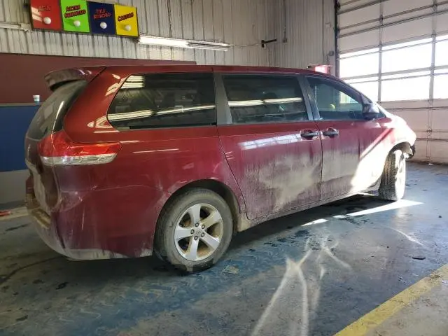 2011 TOYOTA SIENNA BASE  