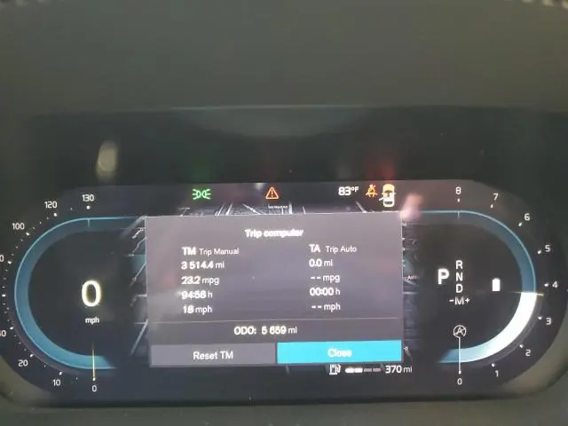 2025 VOLVO XC60 PLUS  