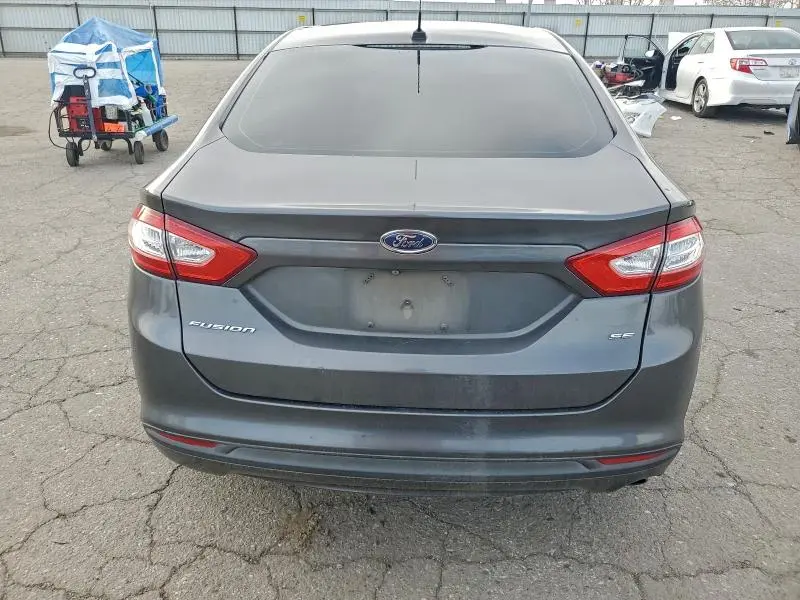 2015 FORD FUSION SE  