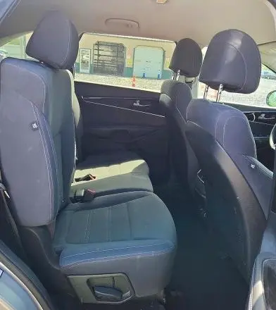 2017 KIA SORENTO LX V6  