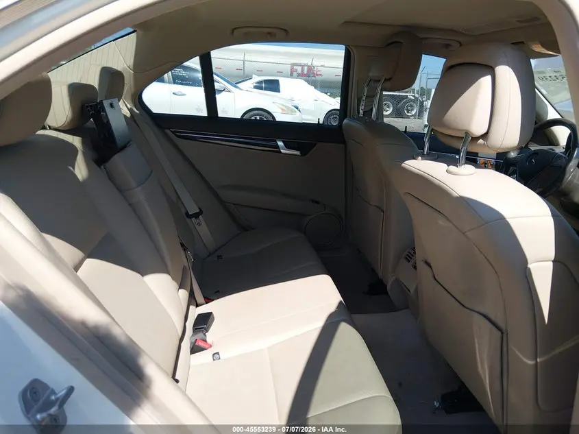 2012 MERCEDES-BENZ C 250 LUXURY/SPORT