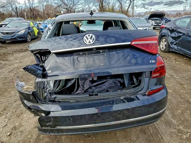 2018 VOLKSWAGEN PASSAT SE  