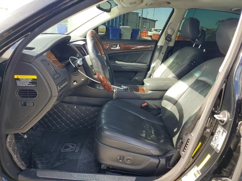2011 HYUNDAI EQUUS SIGNATURE  