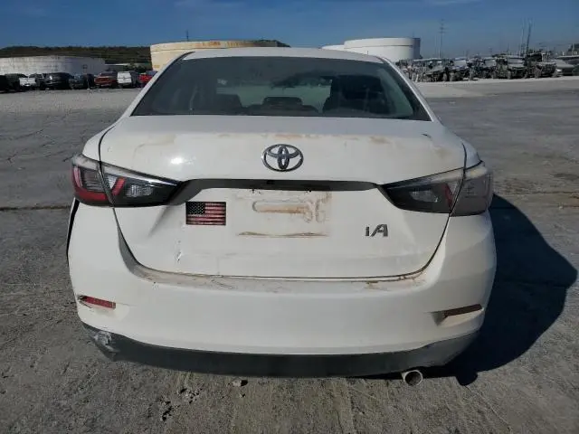 2017 TOYOTA YARIS IA   