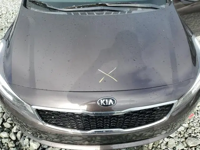 2017 KIA FORTE LX  
