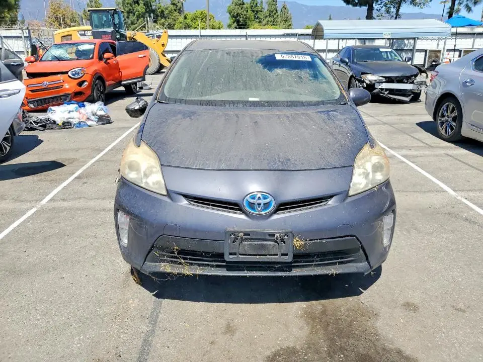 2012 TOYOTA PRIUS THREE  