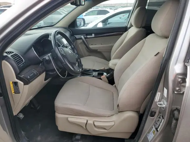 2015 KIA SORENTO LX  
