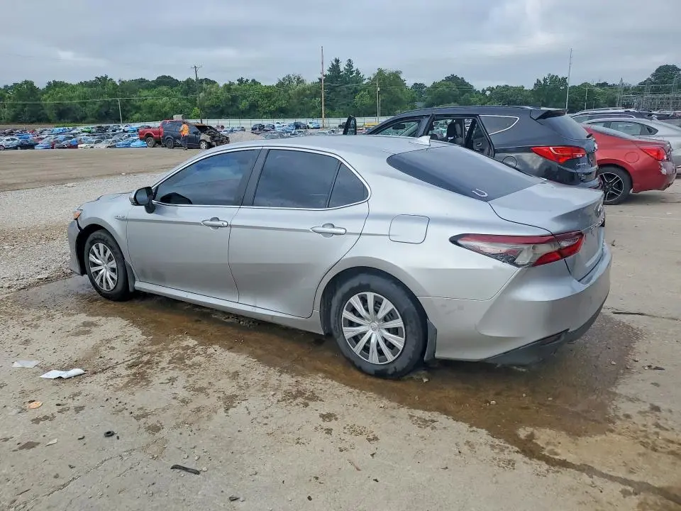 2021 TOYOTA CAMRY LE  