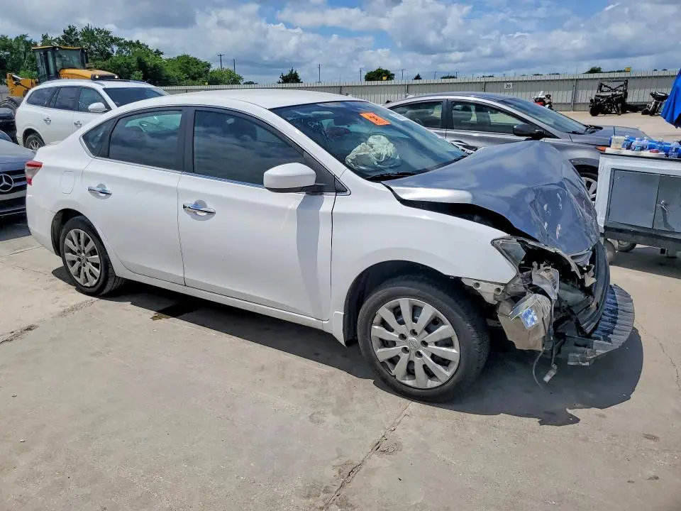 2015 NISSAN SENTRA SV  
