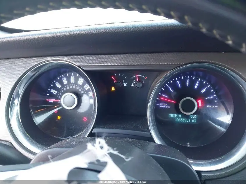 2014 FORD MUSTANG V6