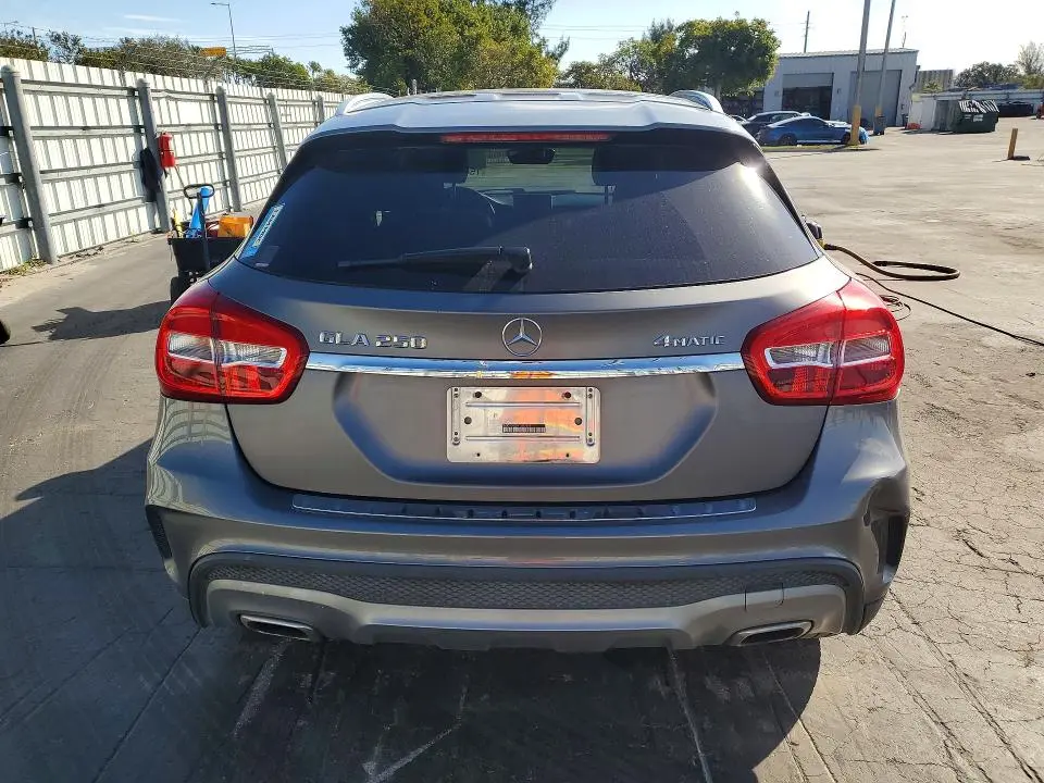 2015 MERCEDES-BENZ GLA 250 4MATIC  