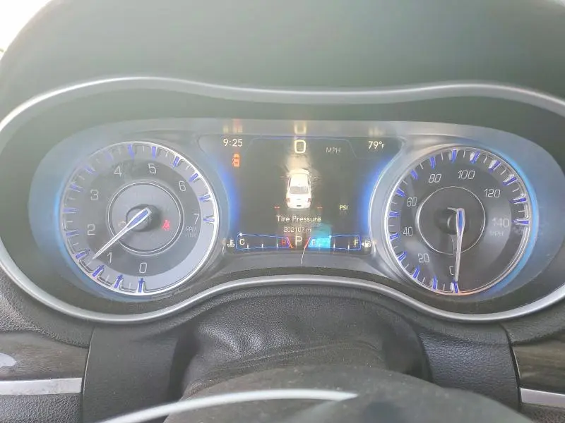 2015 CHRYSLER 300 LIMITED  