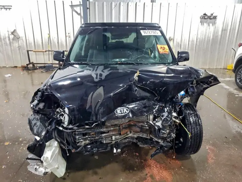 2010 KIA SOUL +  