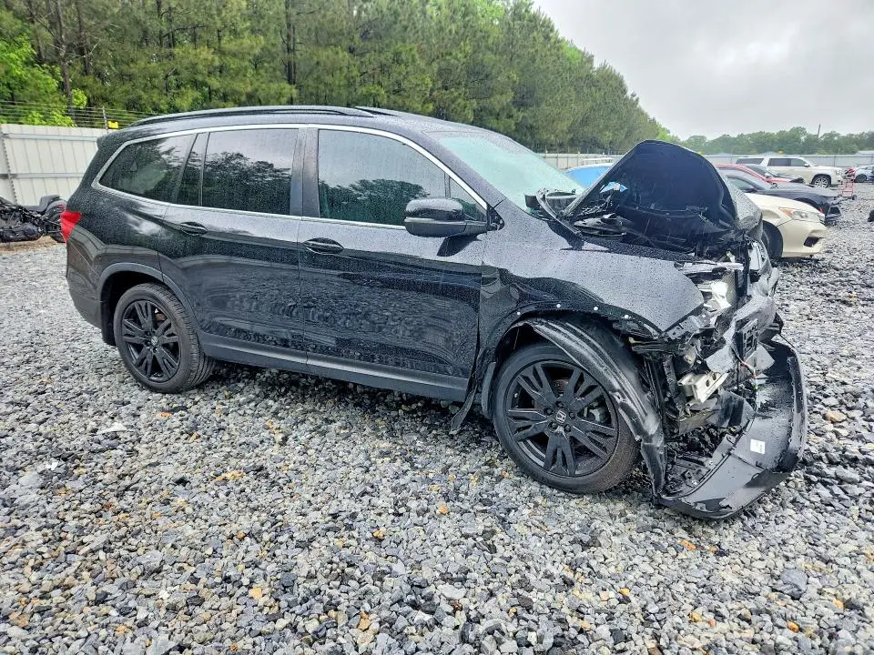2021 HONDA PILOT SE  