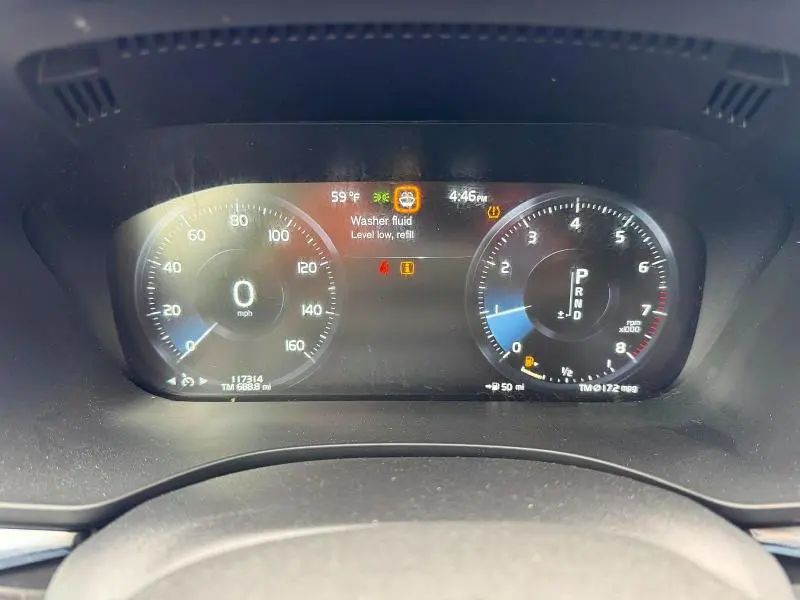 2021 VOLVO XC60 T5 MOMENTUM  