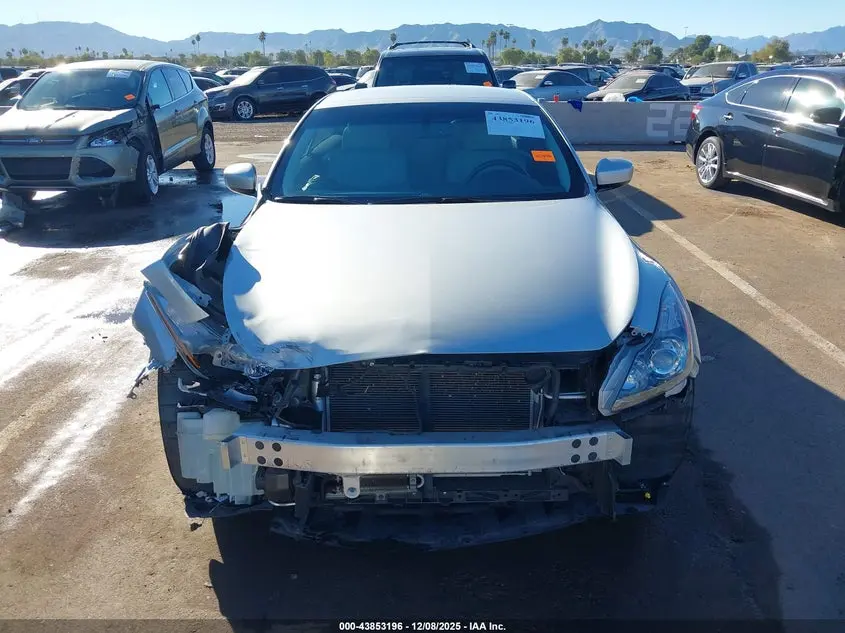 2013 INFINITI G37  