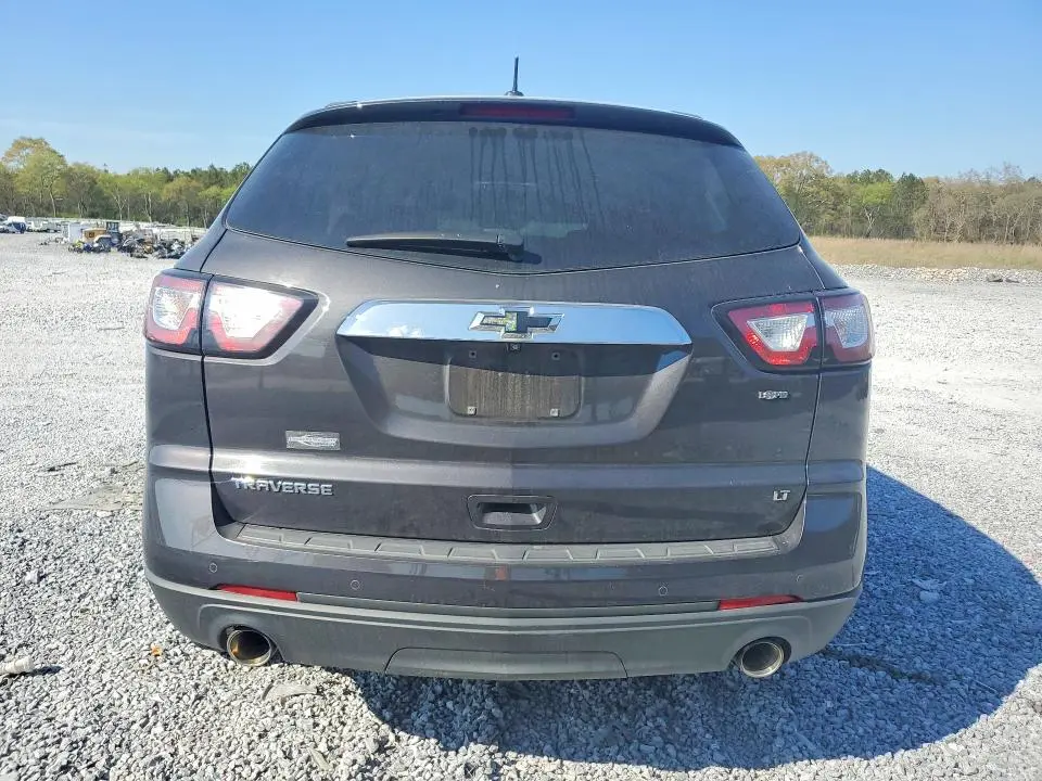 2017 CHEVROLET TRAVERSE LT  