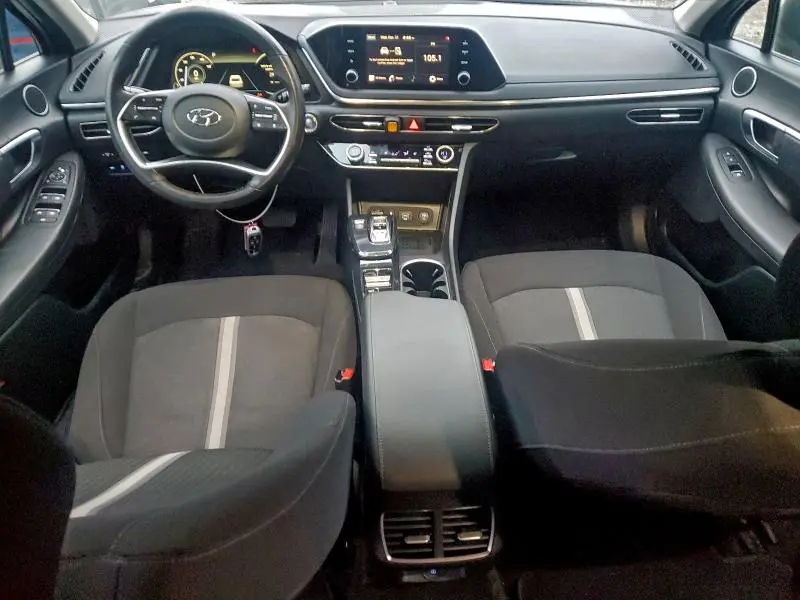 2022 HYUNDAI SONATA SEL  