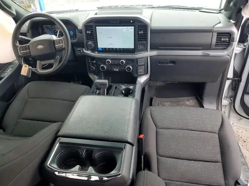 2025 FORD F150 XLT  