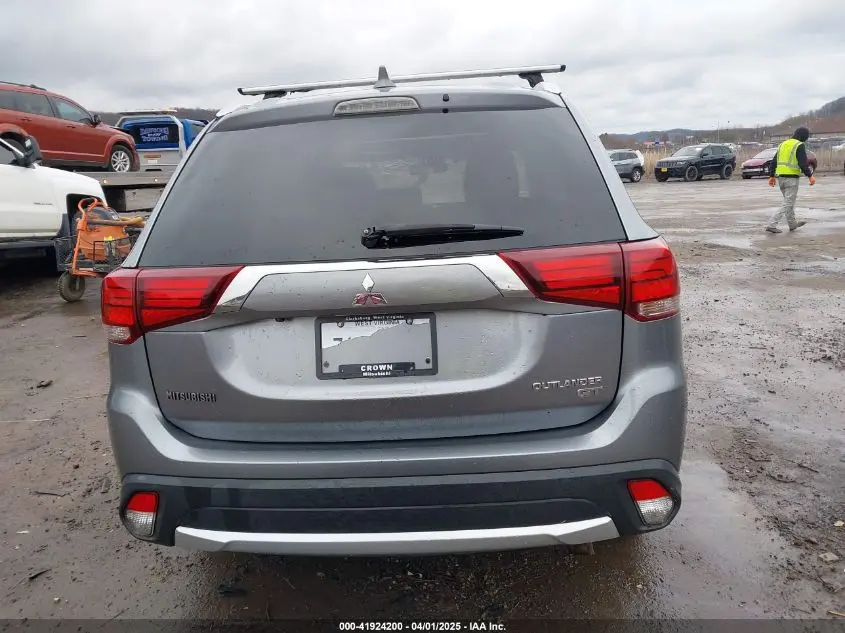 2017 MITSUBISHI OUTLANDER GT