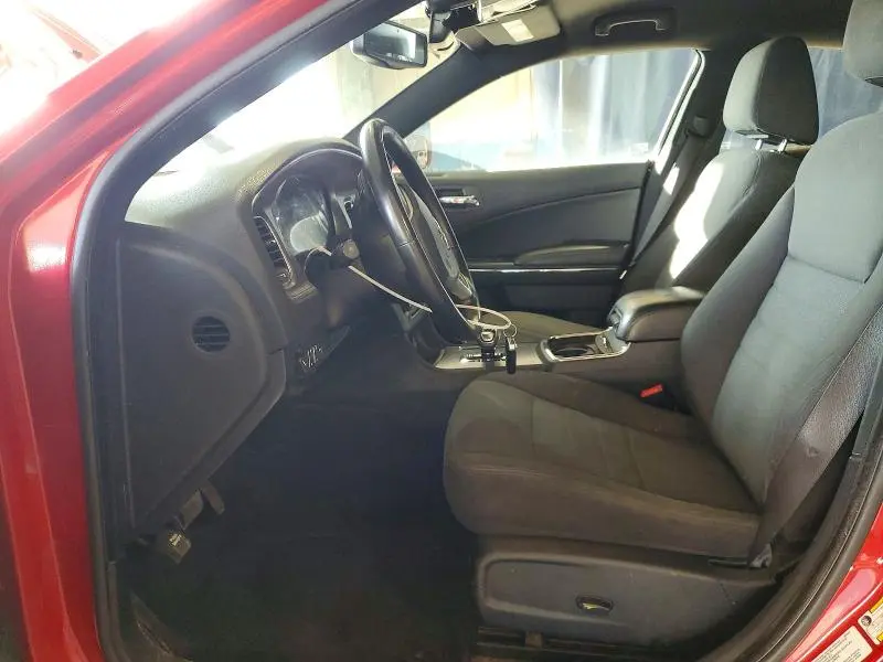 2012 DODGE CHARGER SE  