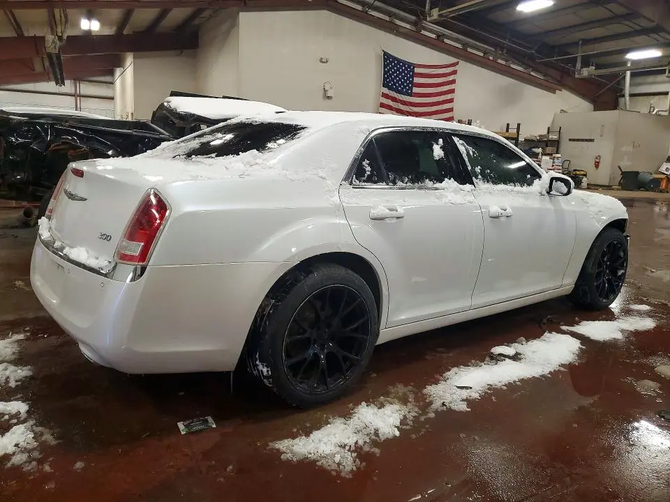2014 CHRYSLER 300   