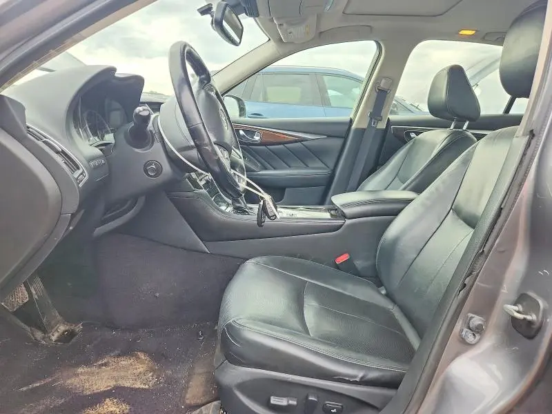 2015 INFINITI Q50 PREMIUM  