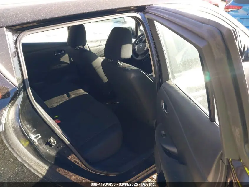 2013 NISSAN LEAF S