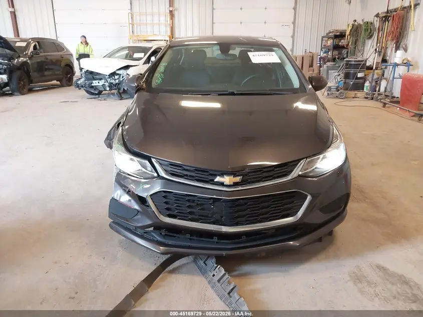 2017 CHEVROLET CRUZE LT AUTO