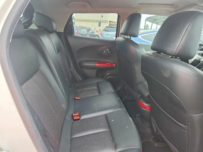 2017 NISSAN JUKE SL  