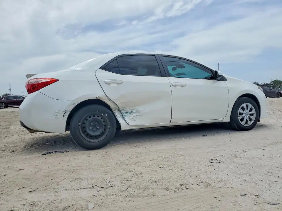 2018 TOYOTA COROLLA LE ECO  