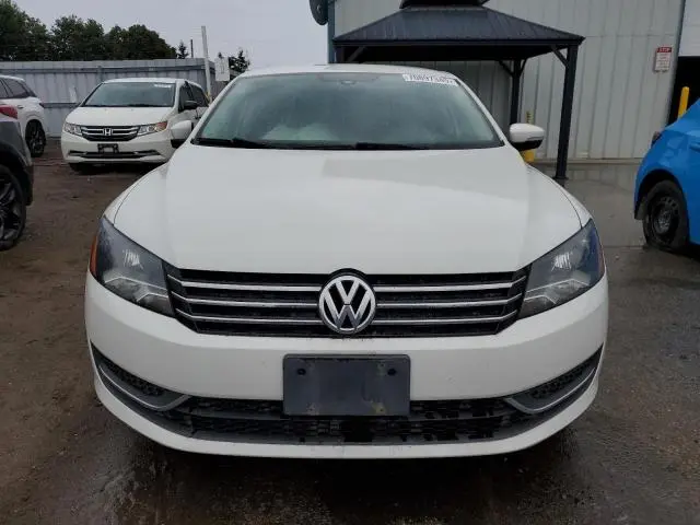 2013 VOLKSWAGEN PASSAT S  