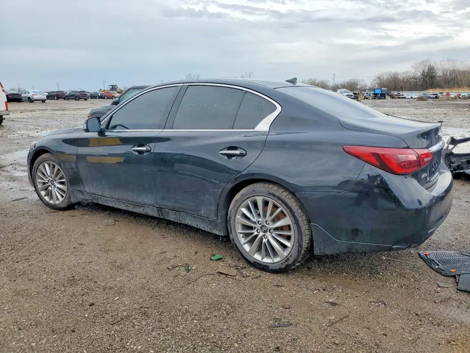 2023 INFINITI Q50 LUXE  