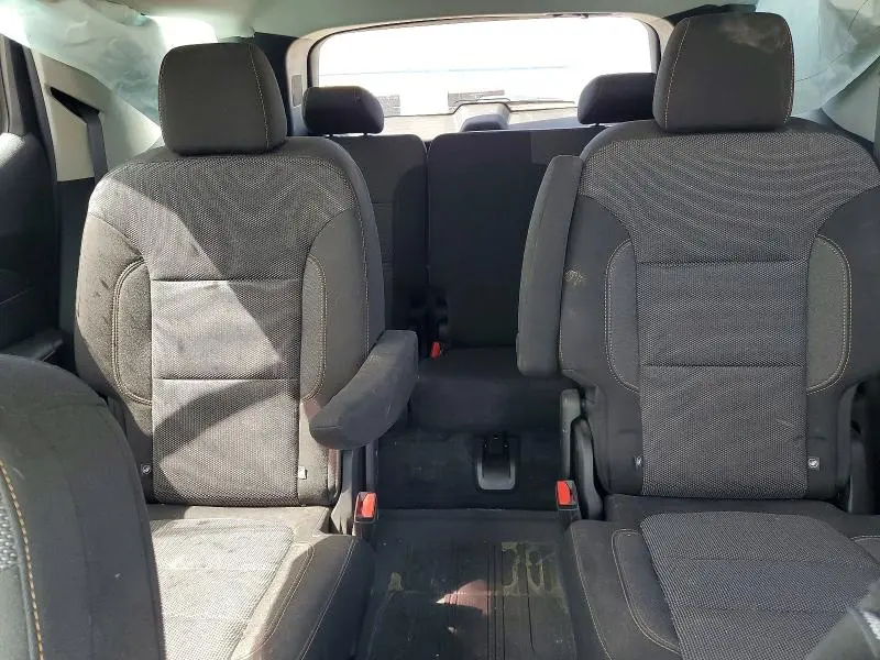 2020 CHEVROLET TRAVERSE LT  