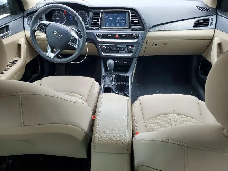 2019 HYUNDAI SONATA SE  