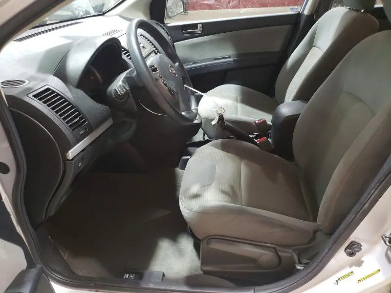 2011 NISSAN SENTRA 2.0  