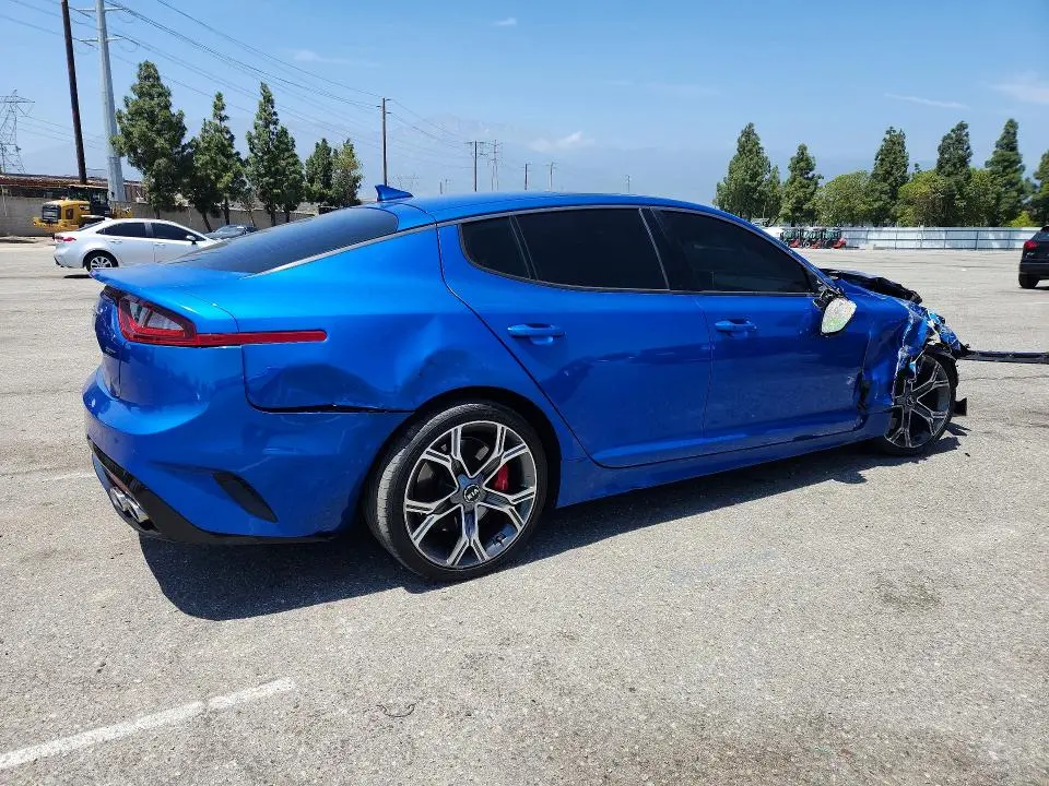 2020 KIA STINGER GT1  