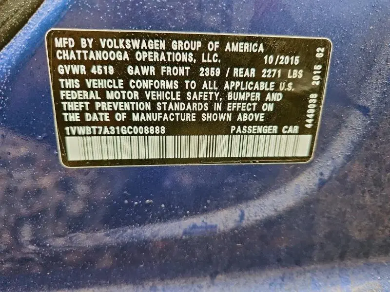 2016 VOLKSWAGEN PASSAT SE  