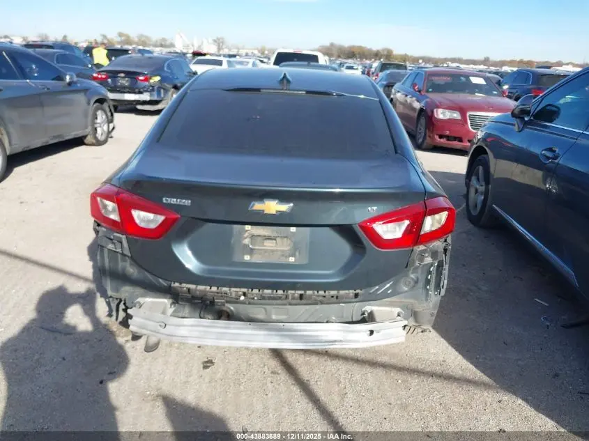 2018 CHEVROLET CRUZE LT AUTO