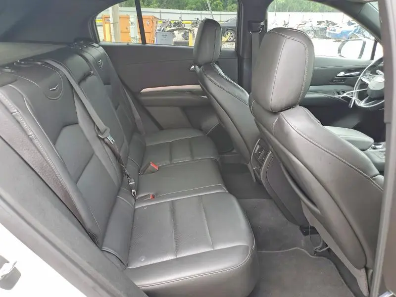 2021 CADILLAC XT4 PREMIUM LUXURY  