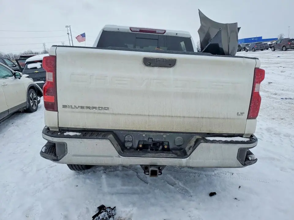 2021 CHEVROLET SILVERADO K1500 LT  