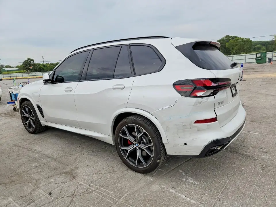 2026 BMW X5 XDRIVE50E  