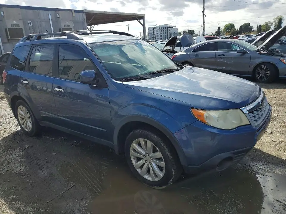 2011 SUBARU FORESTER 2.5X PREMIUM  