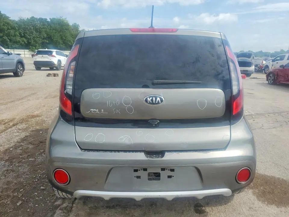 2018 KIA SOUL +  