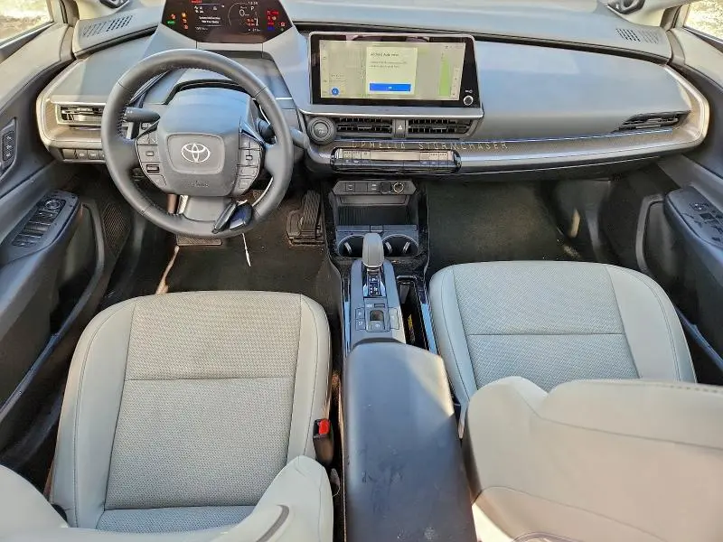 2024 TOYOTA PRIUS LE  